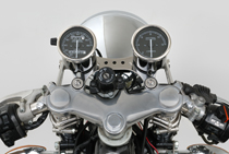 デイトナ　ダブルメーターキット（LED照明）　SR400/500（’93/2〜02）