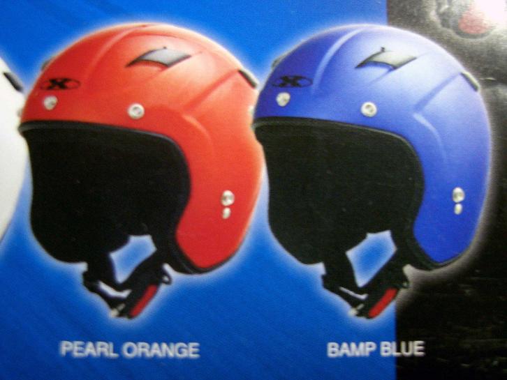 Ｘ-ＡＩＲ　エクストリームヘルメット”ＲＡＺＺＯ”